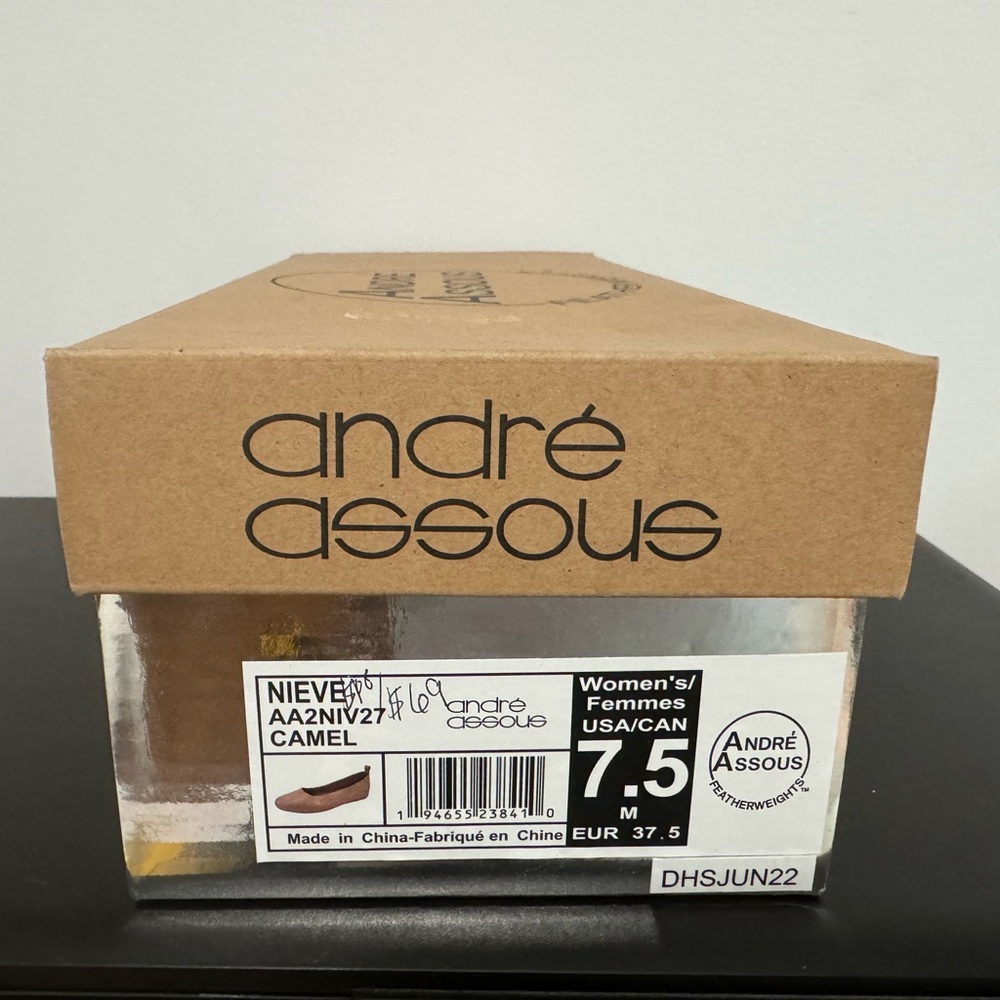 Andre Assous shoes NWB - Picture 2 of 8